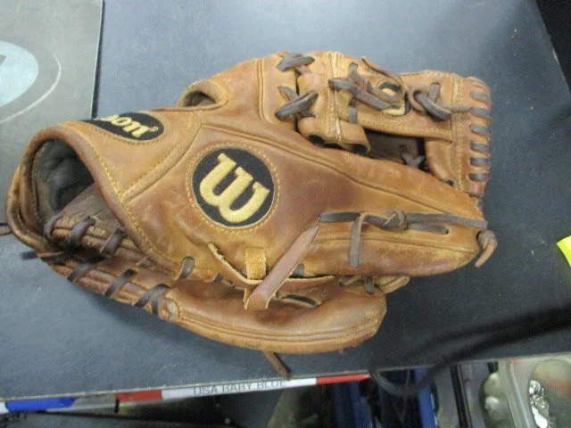 Baseball Glove With Soft Leather Fit Options-Used WILSON A2000 11.5" Brown Baseball Glove