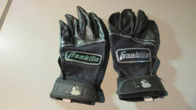 Baseball Glove For Custom Team Orders-Used Franklin MLB Classic One Chrome Youth Small Batting Gloves