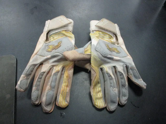 Baseball Glove For College Players-Used Under Armour Size Unknown Batting Gloves