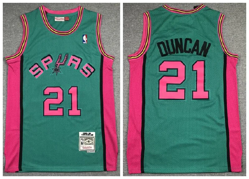 Basketball Jersey For Custom School Spirit Gear-Spurs 21 Tim Duncan Green 1998-99 Hardwood Classics Basketball Jersey