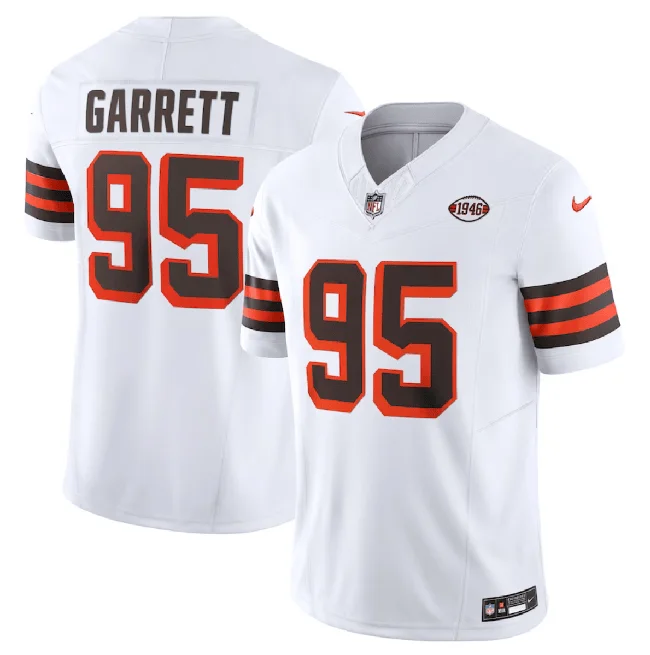 Football Jersey For Softball Custom Merchandise-Men's Cleveland Browns #95 Myles Garrett White 2023 F.U.S.E. 1946 Collection Vapor Untouchable Limited Football Stitched Jersey